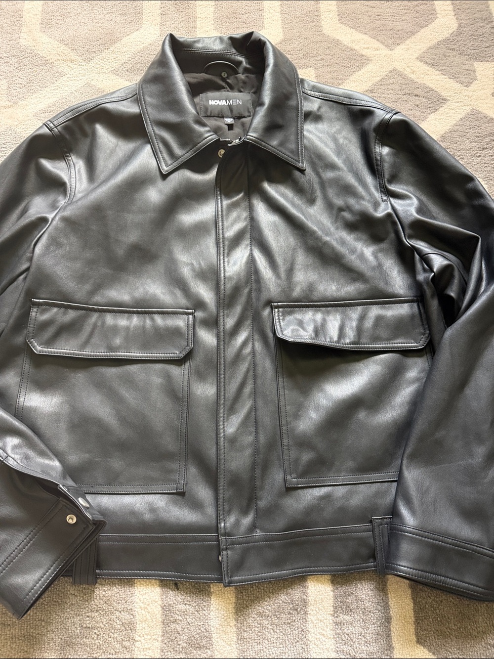 Men’s XL black faux leather jacket